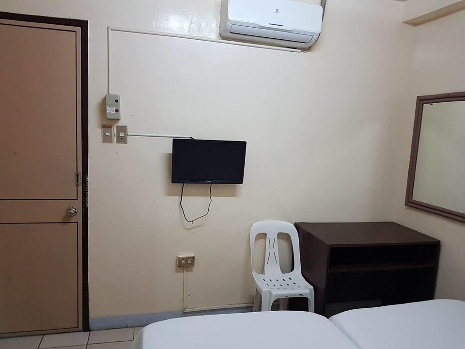 Travellers Suite Tacloban Exterior photo